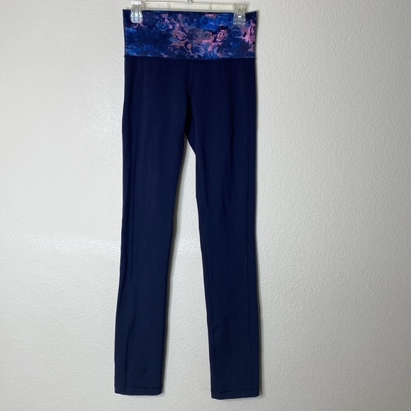 Lululemon Groove skinny pants navy moody mirage size? EUC - Picture 1 of 6